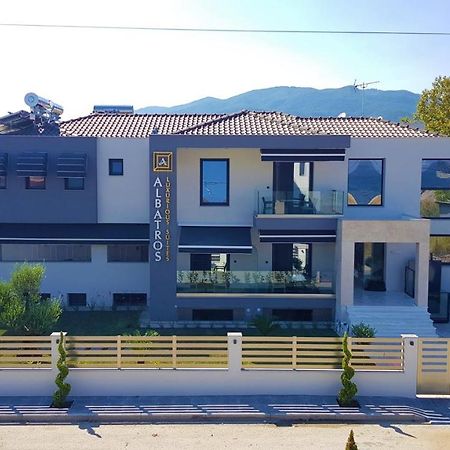 Albatros Luxury Suites Vrasná Exteriér fotografie